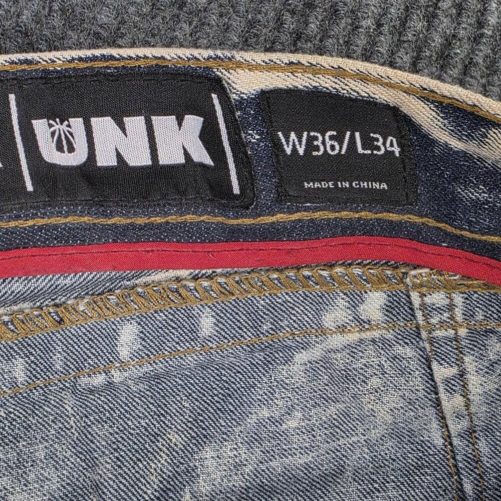 UNK Heritage America Jeans Mens 36 x 34 NBA Basketball Distressed Patches Grunge - Picture 4 of 16